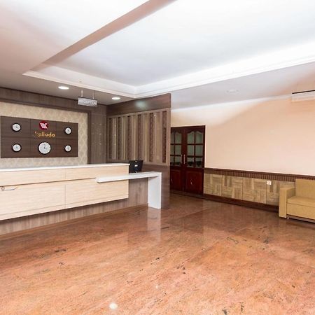 Kallada Golden Hotel Thrissur ภายนอก รูปภาพ