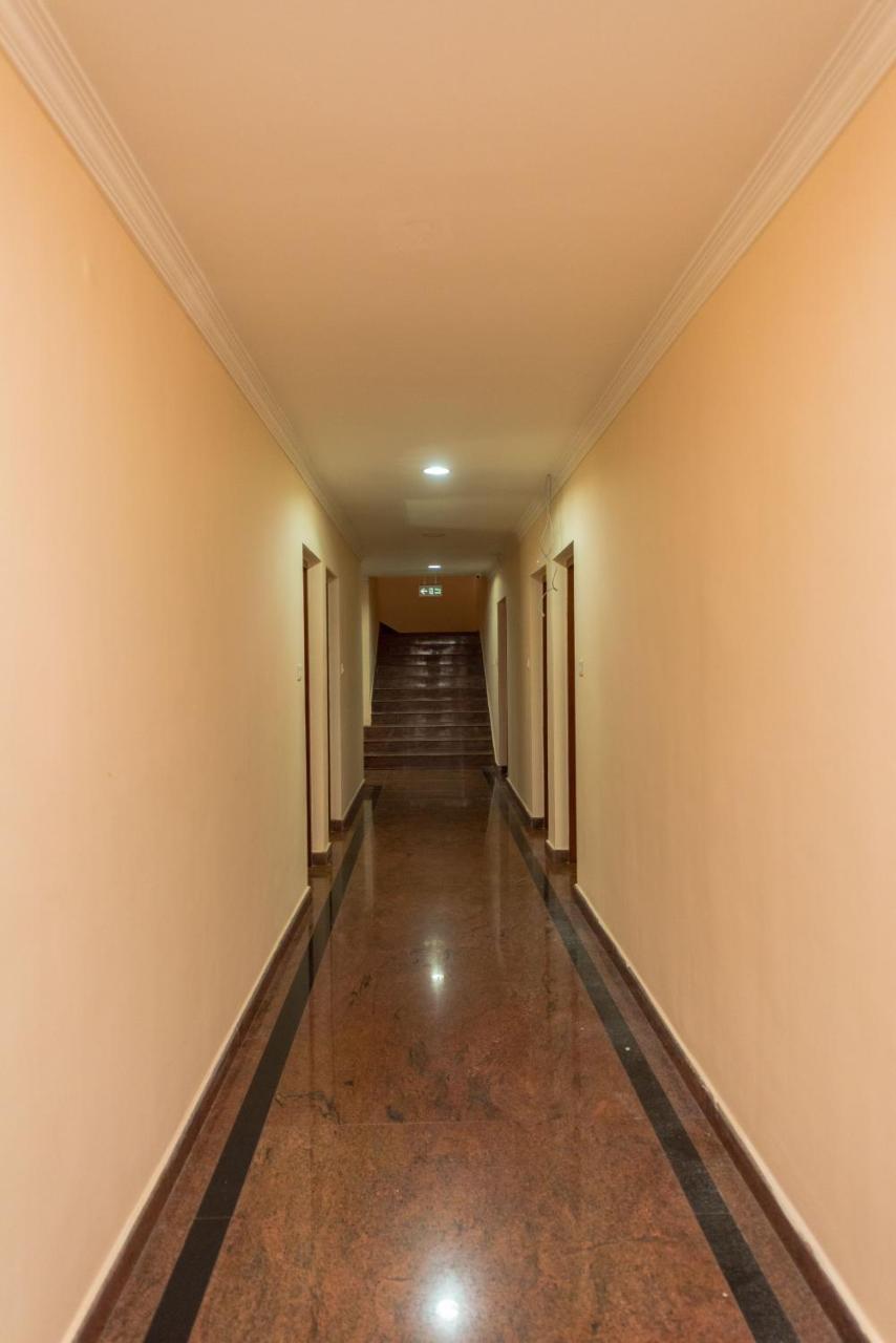 Kallada Golden Hotel Thrissur ภายนอก รูปภาพ